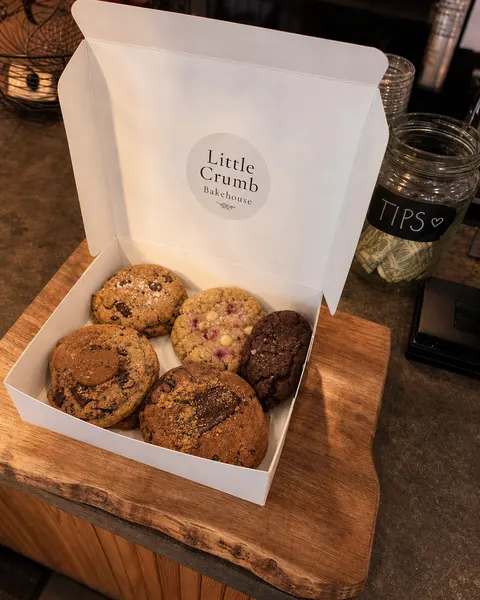 Bakery counter look: the same product wooden board, warm glow